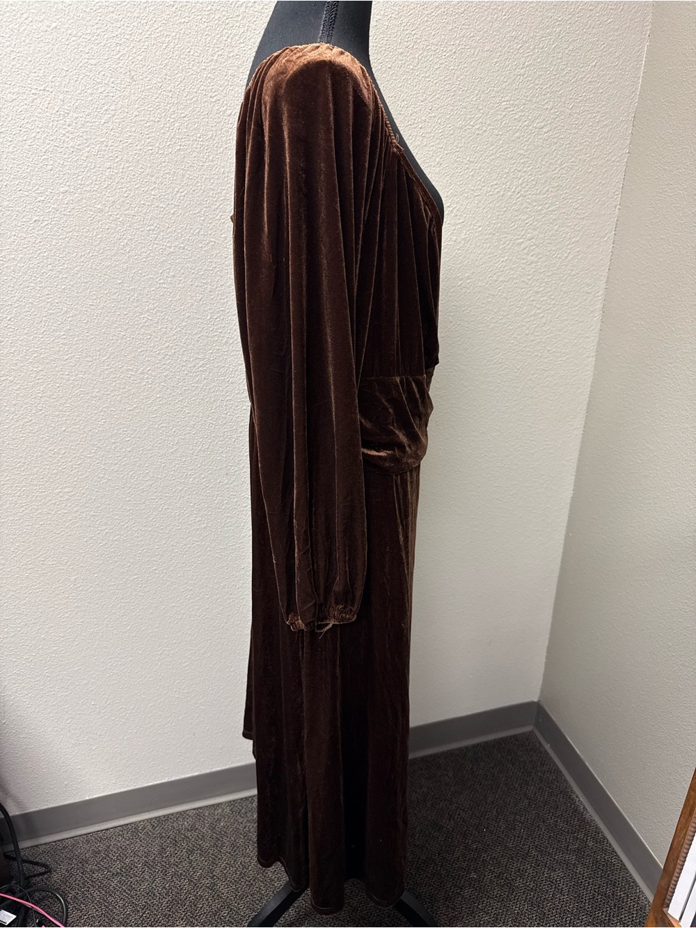 3X Chocolate Brown Velvet Wrap Maxi Dress Long Sleeve Holiday Wedding Guest Gown - Picture 6 of 9